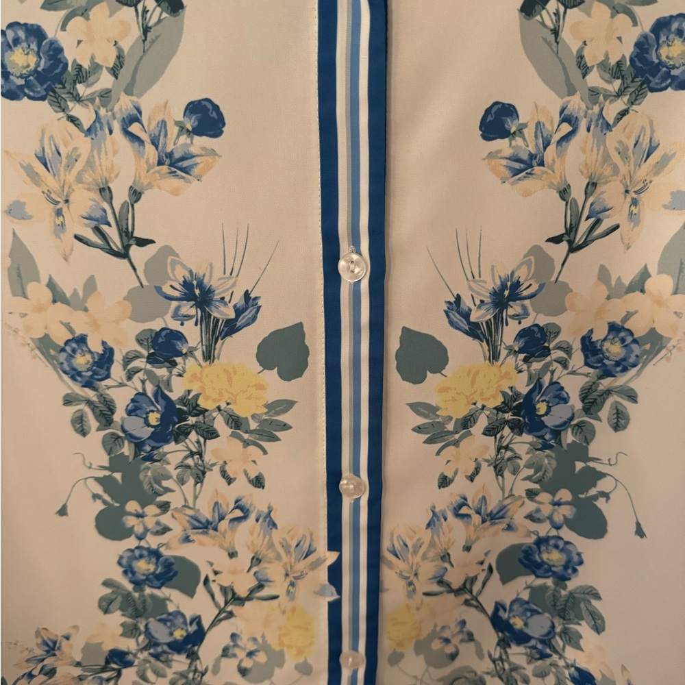 Abercrombie & Fitch Lightweight White Floral Collared Blouse size Large - Picture 4 of 11